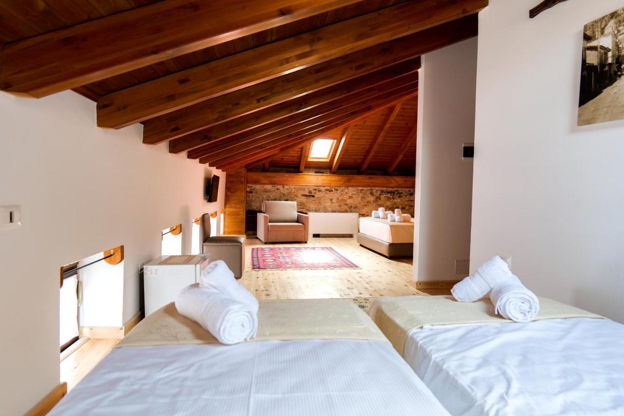 Hotel Kapllani