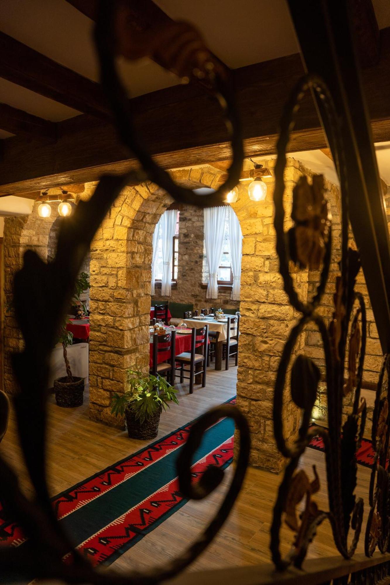 Kapllani Hotel Berat